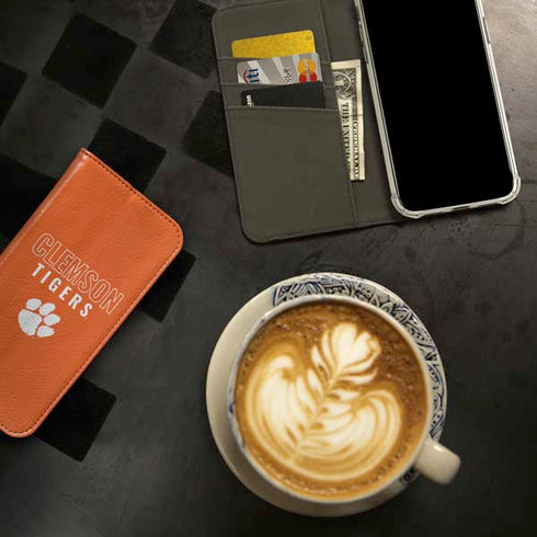 Clemson University Tigers Logo iPhone 15 Pro Folio Case